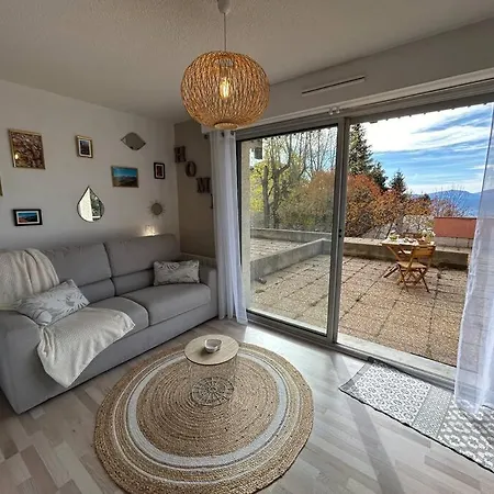 Studio Cabine Terrasse/wifi/parking Апартаменты